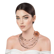 Collar de cuarzo fumé y cristal de 6 vueltas y broche camelia flor chocolate