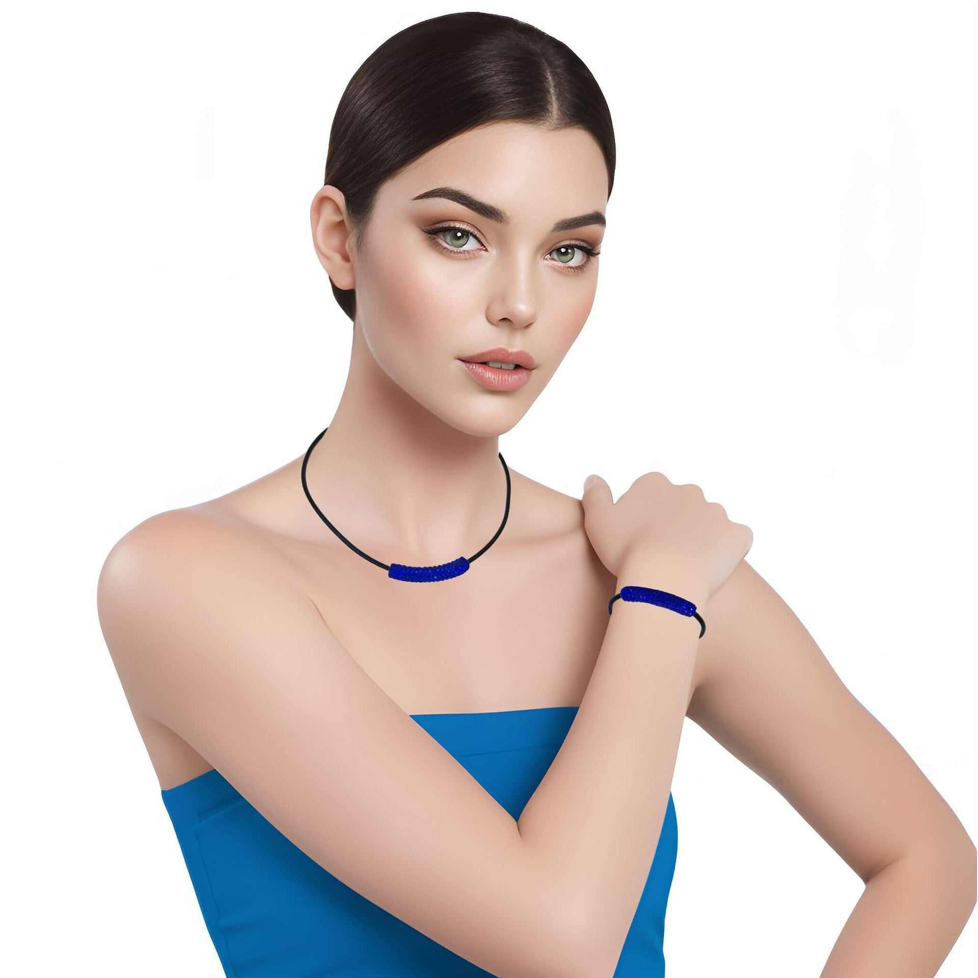 Set de Pulsera y collar de cuero negro y tubo de strass azulón