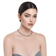 Collar gargantilla de cuero sintético trenzado gris y rondelles de strass