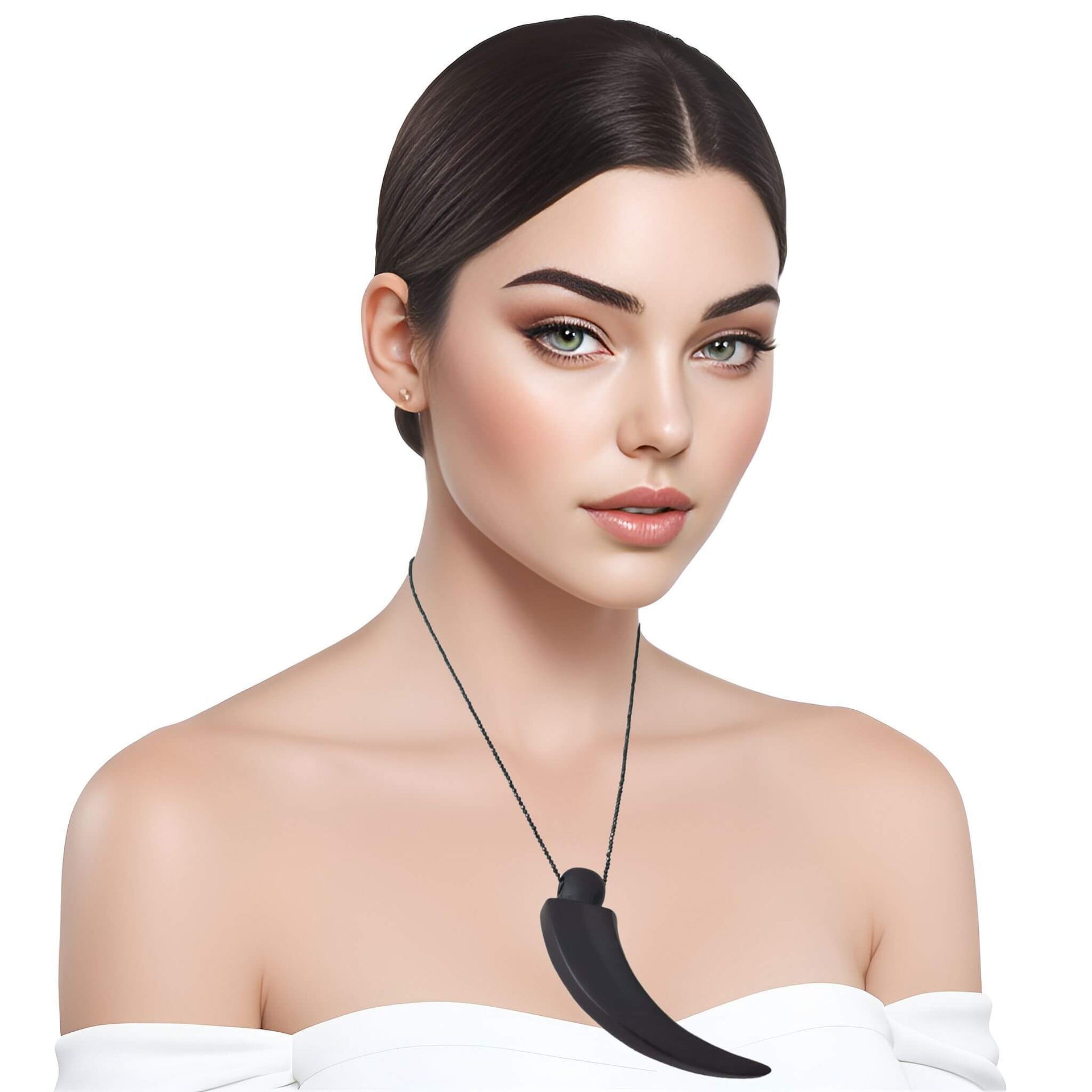 Colgante cuerno de ébano negro (2 tamaños)