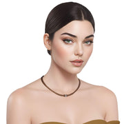 Collar gargantilla de cuero sintético trenzado dorado y rondelles