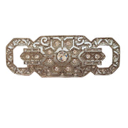 Broche alargado rectangular plateado con brillantes blancos 