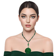 Collar medallón de jade verde