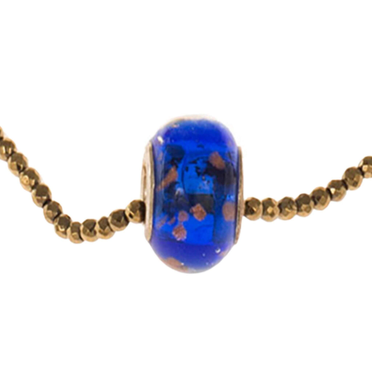 Collar de hematite y central de cristal de murano azul