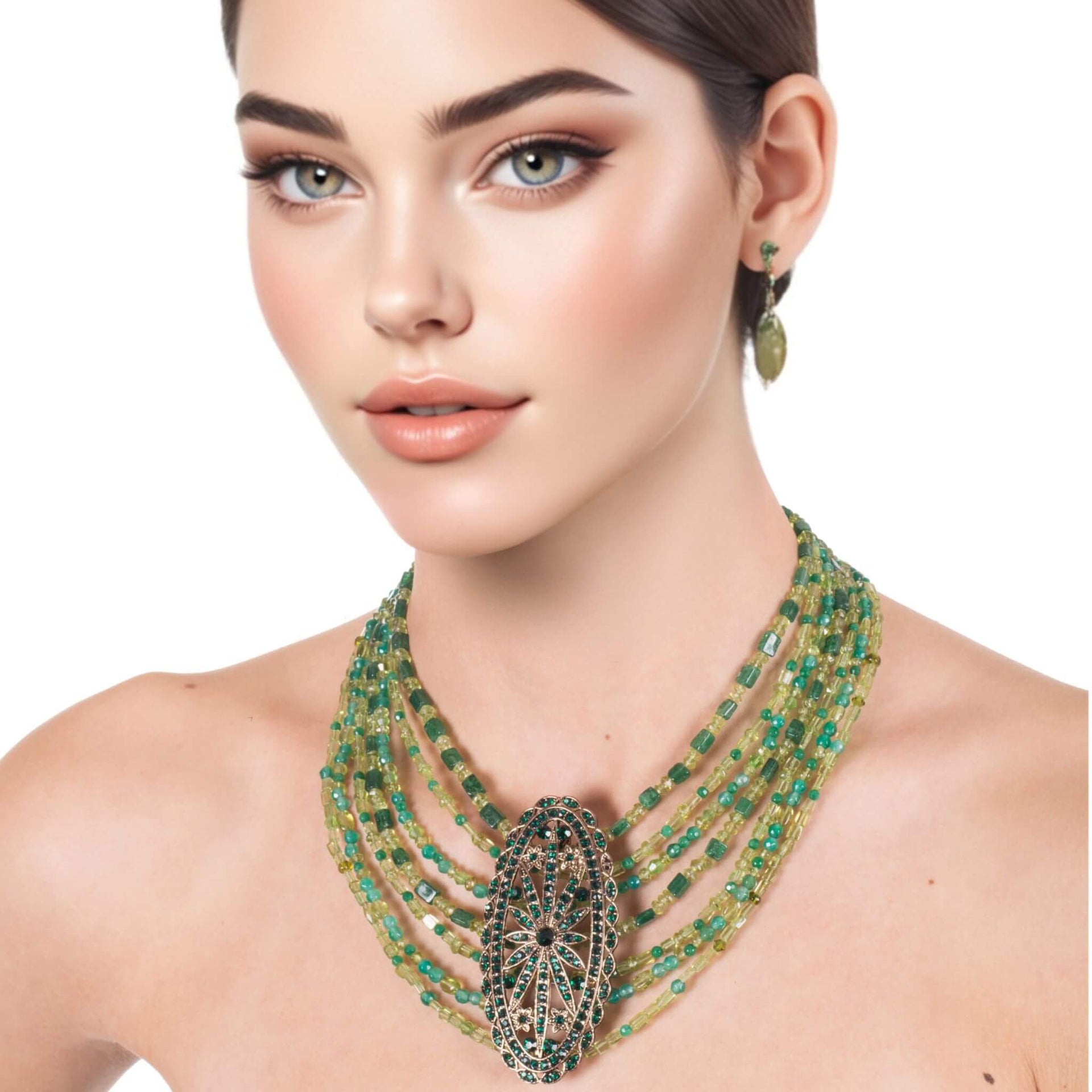 Collar de jade y piedras naturales variadas verdes