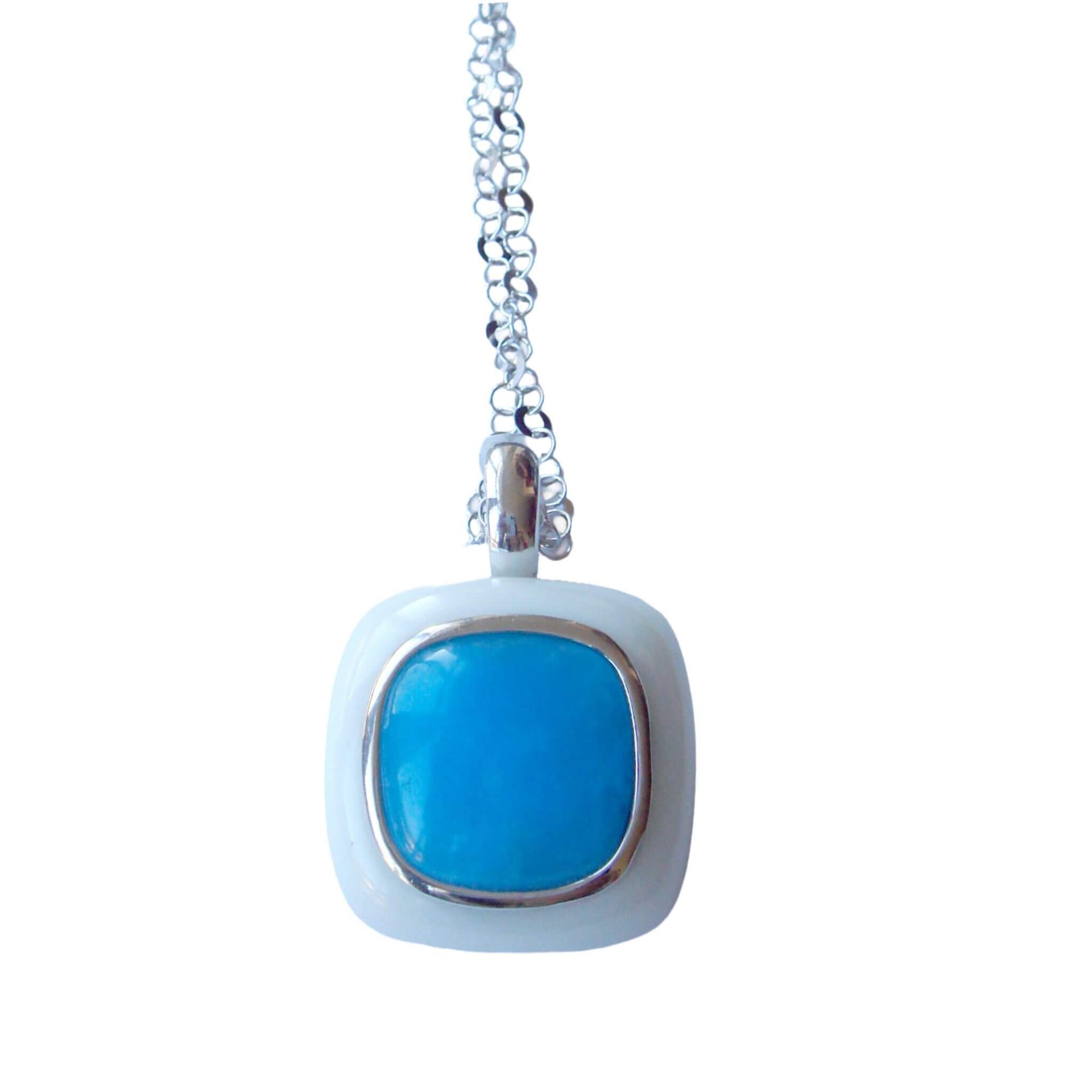 Collar colgante de plata de ley con jade blanco y cuarzo azul turquesa