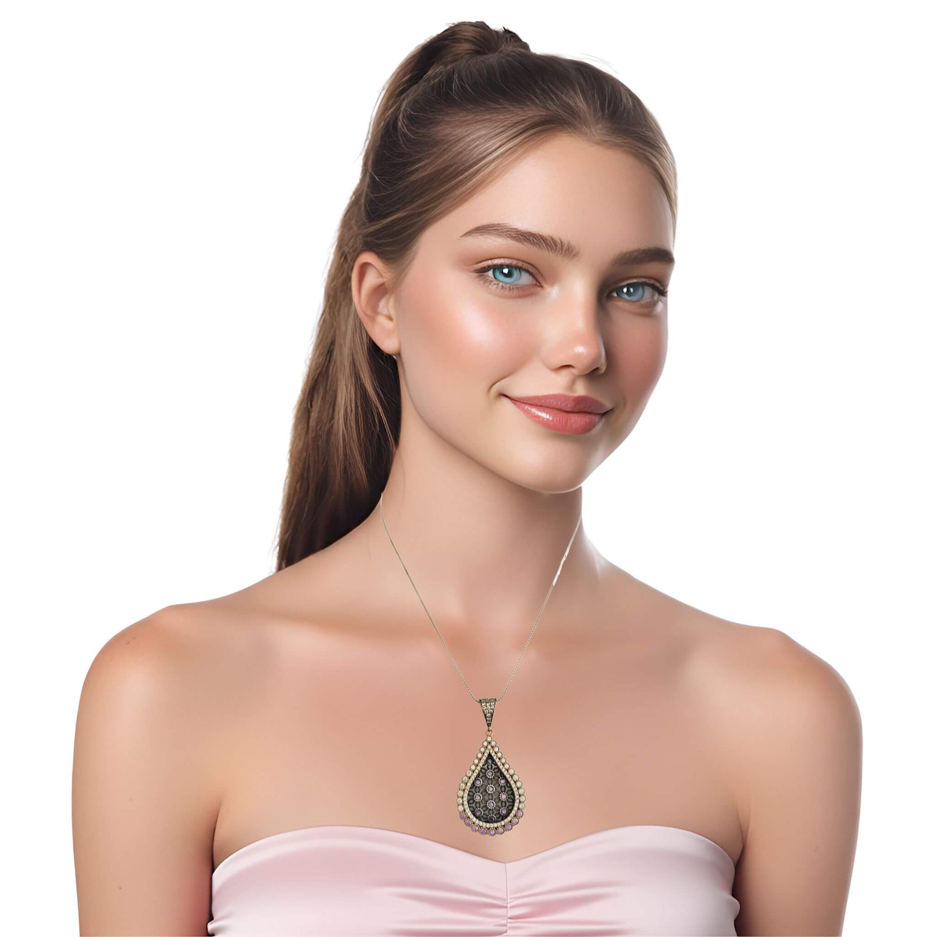 Colgante lágrima de plata de ley con circonitas blancas y brillantes lilas