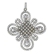 Colgante cruz entrelazada de plata de ley con circonitas blancas