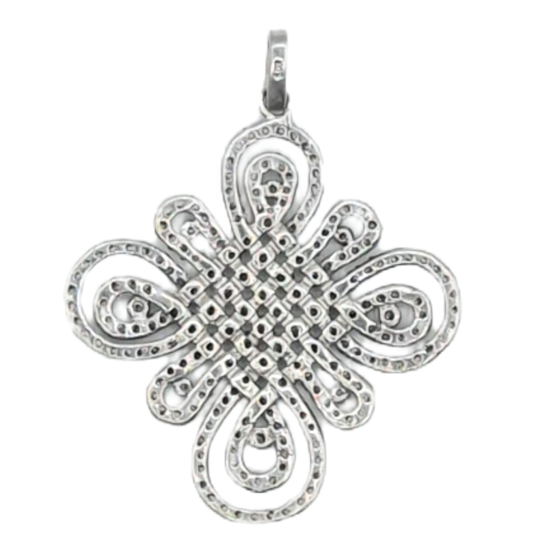 Colgante cruz entrelazada de plata de ley con circonitas blancas