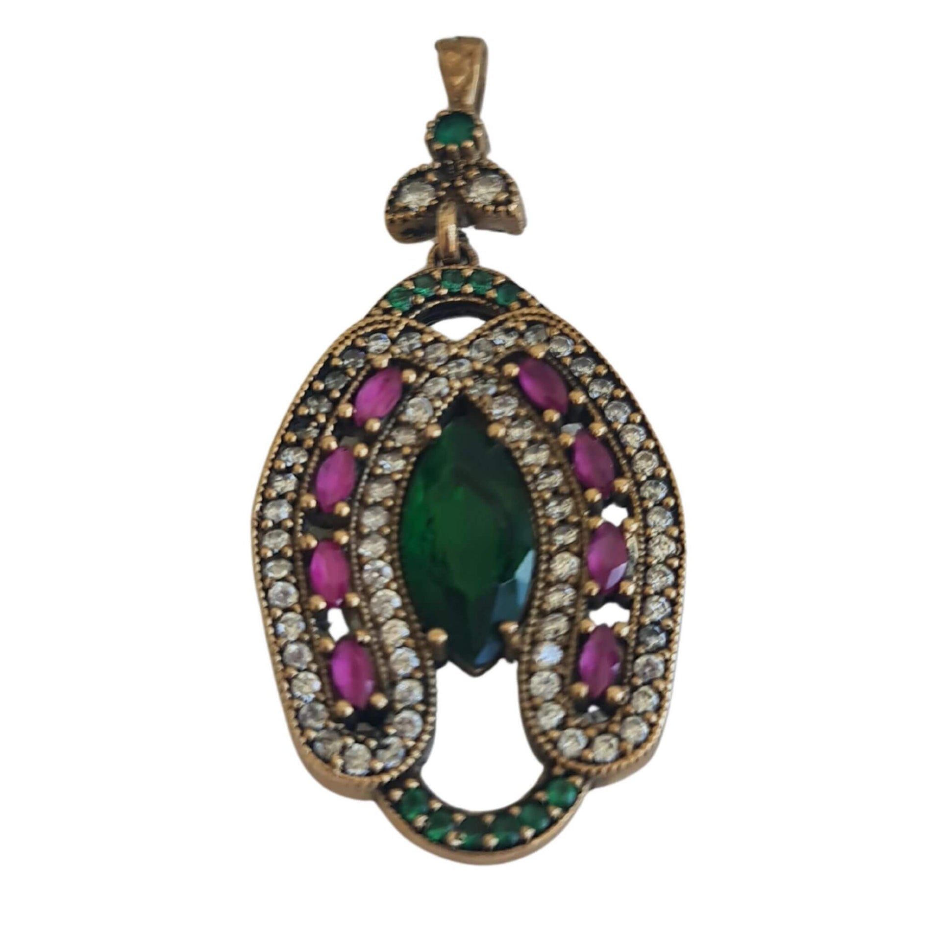 Colgante herradura oval de plata dorada con esmeraldas y rubíes naturales