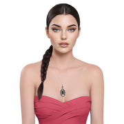 Colgante herradura oval de plata dorada con esmeraldas y rubíes naturales