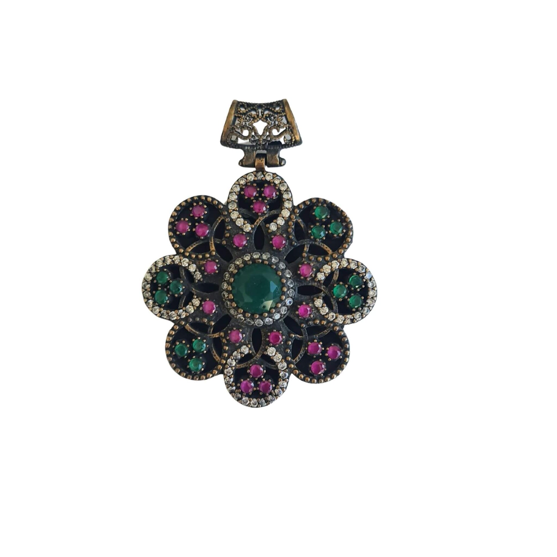 Colgante de plata de ley con piedras semipreciosas de esmeraldas y rubíes