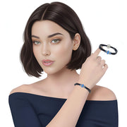 Pulsera de cuero negro y central de brillantes de cristal azul