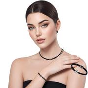 Pulsera y collar  de cuero sintético trenzado negro y rondelles de strass