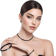 Pulsera y collar  de cuero sintético trenzado negro y rondelles de strass