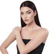 Pulsera de cuero negro con pieza dorada de brillantes de strass