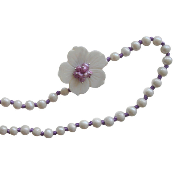 Collar de perlas de río e hilo de seda morado